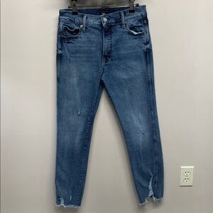 Gap High Rise Slim Straight Medium Wash Denim Jeans Destroyed Hem 29